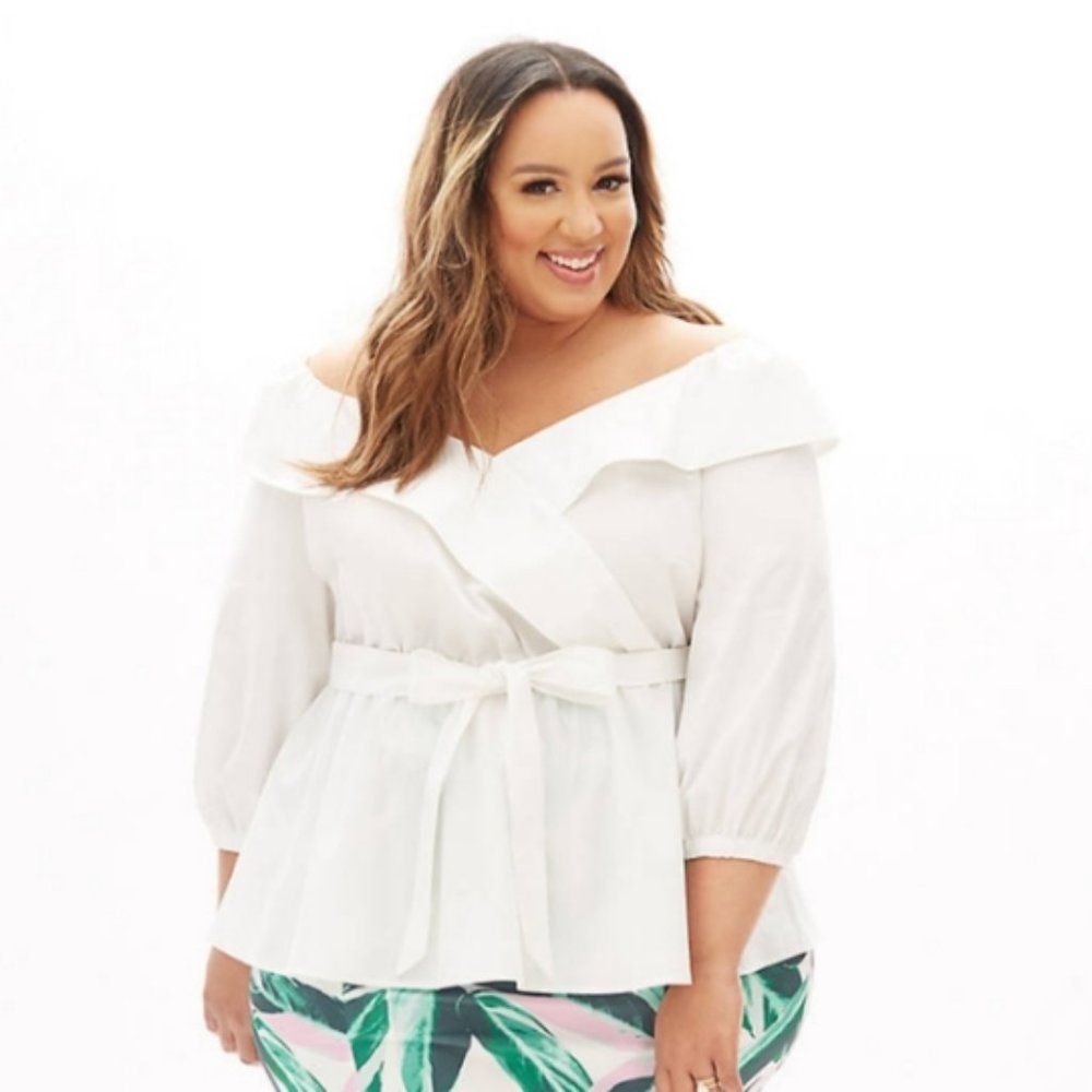 BeautiCurve Crossover Poplin Top